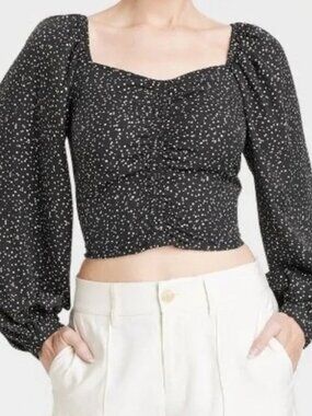 Target A New Day XXL Ruched Crop Top with Bell Sleeves and Smocked Back ⚫️⚪️